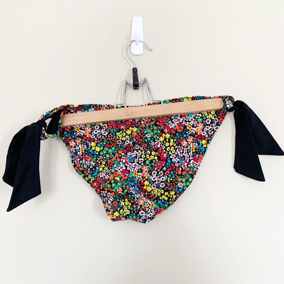 La Vie en Rose Bikini Bottom - Size M - Picture 2 of 2